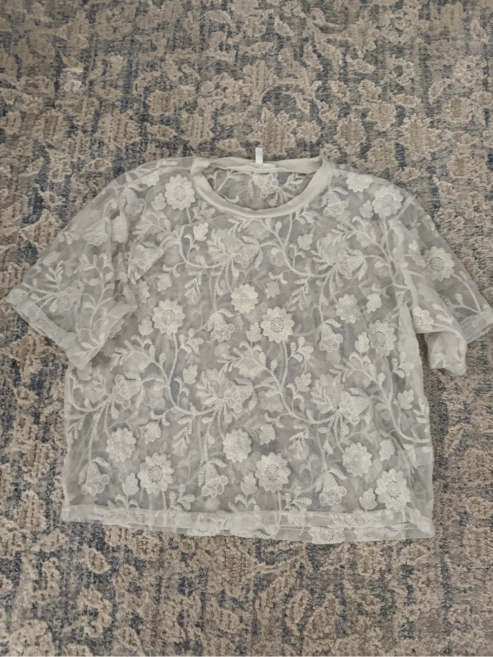 Maurices White Floral Lace Short Sleeve Top